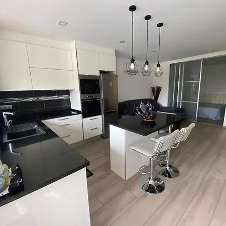 Apartment T1 Na Oura